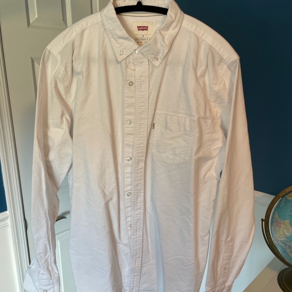 Levi’s shirt, size M, white